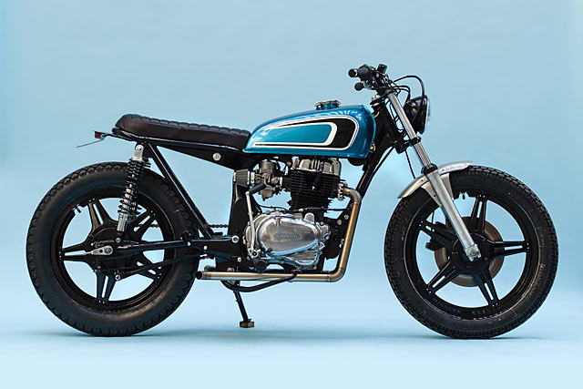 OUT OF THE BLUE. A '78 Honda CB400T Brat From France's Bad Winners 