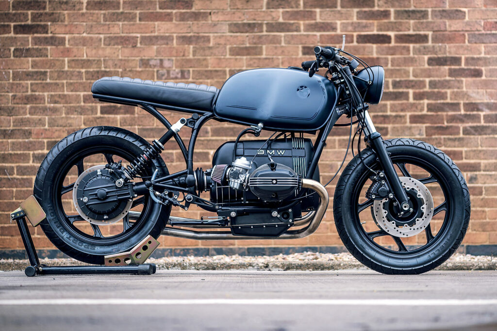 DOUBLE TROUBLE. Sinroja Motorcycles’s Two-Up BMW R80 Brat.