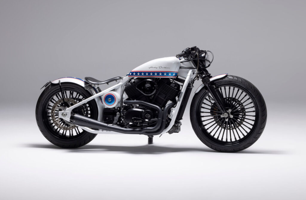 PURE EVEL: Harley-Davidson Street 500 by Black Cycles.